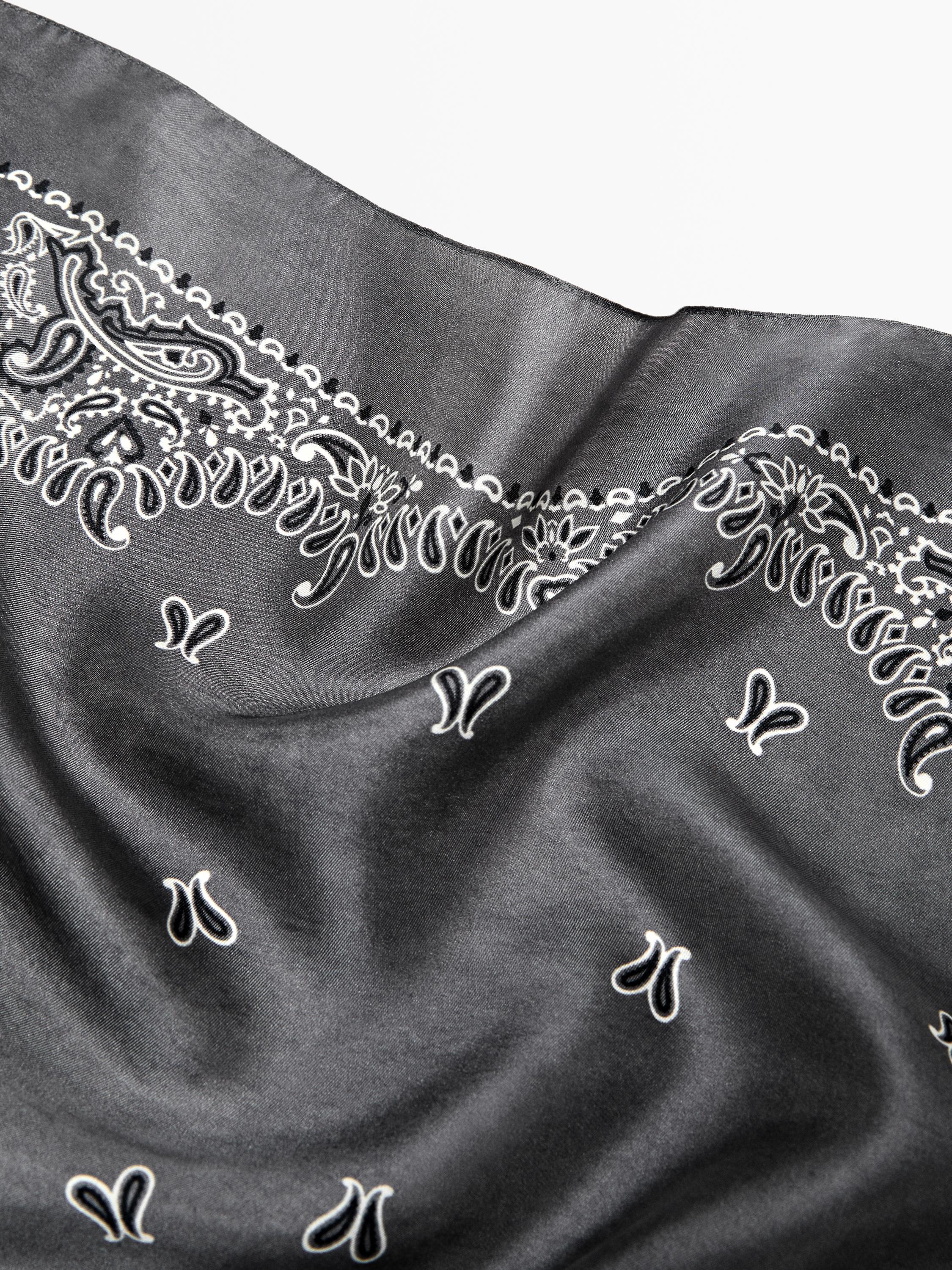 Foulard à imprimé cachemire